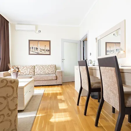 Hotel Garni Nevski