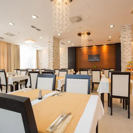 内维斯基加尔尼酒店 酒店 贝尔格莱德