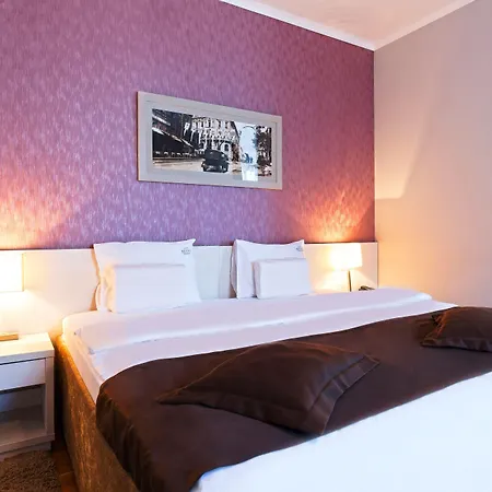 内维斯基加尔尼酒店 4* 贝尔格莱德