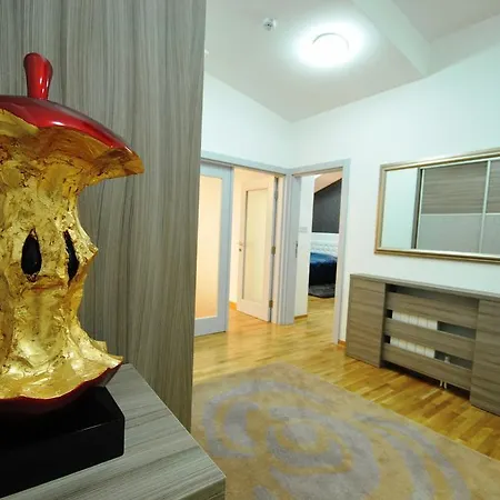 内维斯基加尔尼酒店 贝尔格莱德