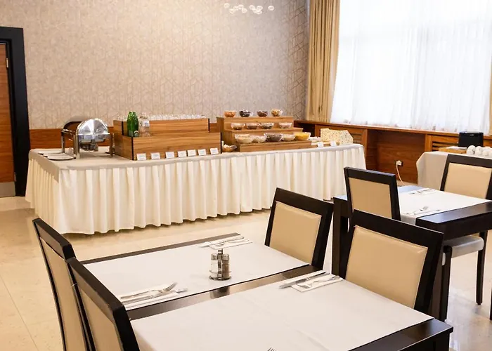 ガルニ ネフスキー