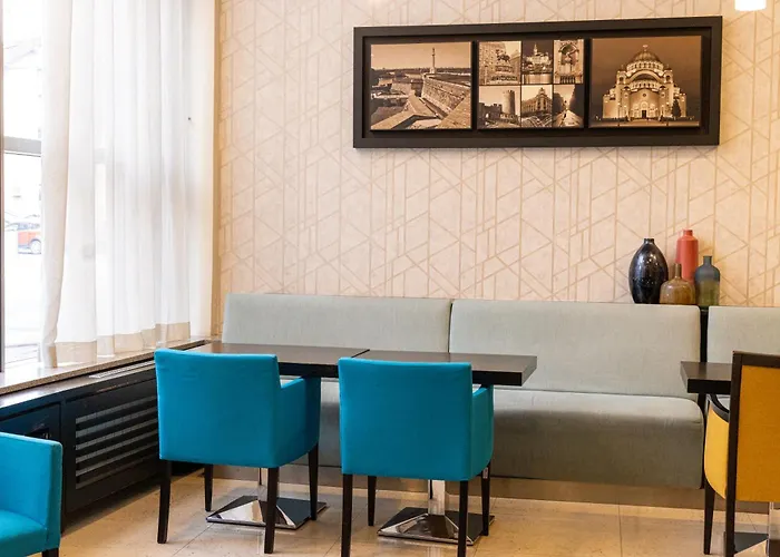 Hotel Garni Nevski 4*